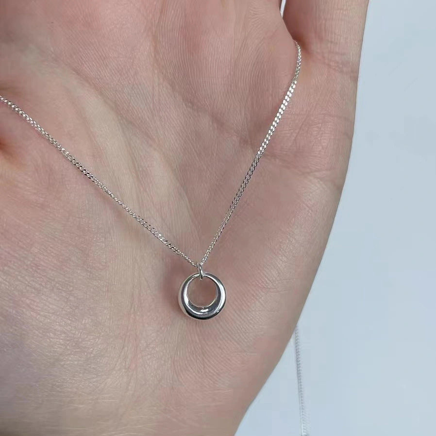 Women's Geometric Circle Necklace Simple Clavicle Chain Versatile