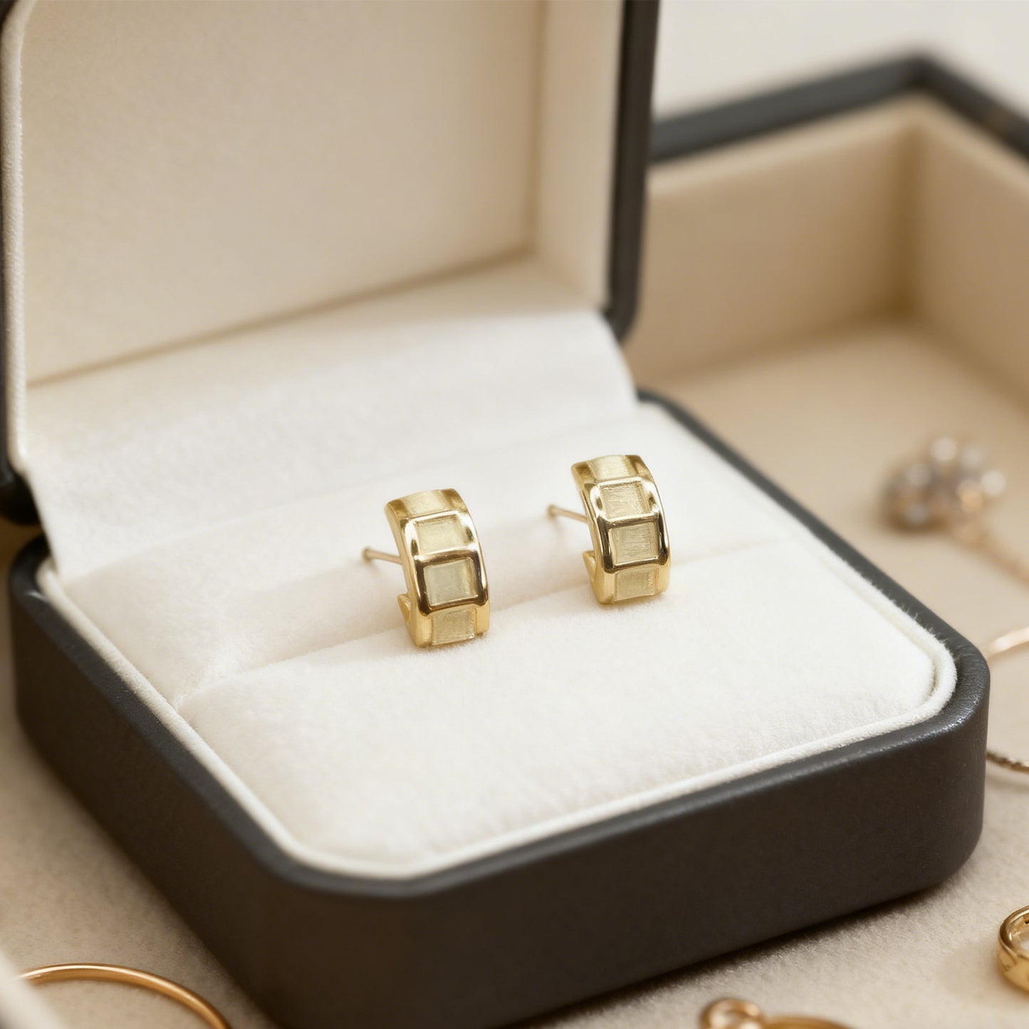 Simple Earrings-0952